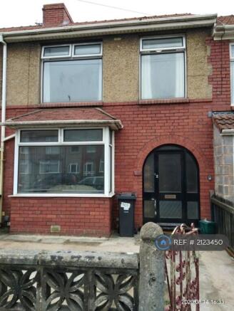 4 Bed Terraced House