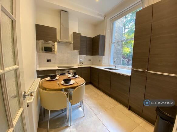 Large Eat In Kitchen
