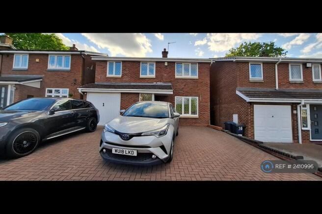 Driveway With Front View 