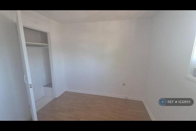 2nd Bedroom With Built-In Wardrobe