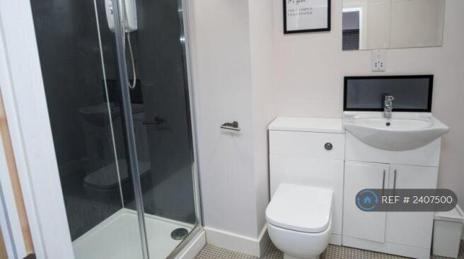 F1 Shower Room