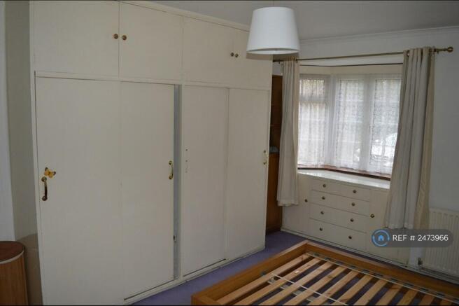 Master Bedroom With Inbuilt Cup-Board