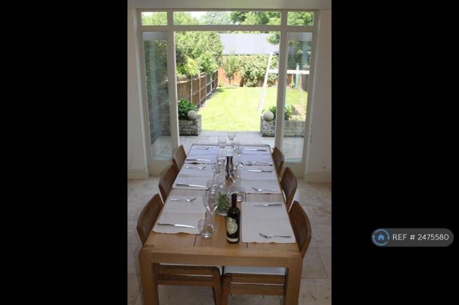 Kitchen Dining Area