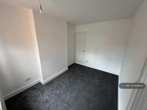 Bedrooom 2