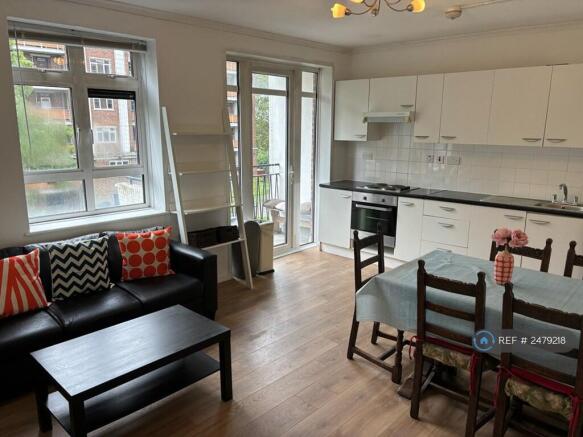 Share Kitchen, Dining
