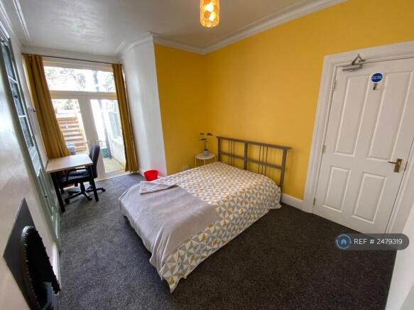Room 2 (Double)