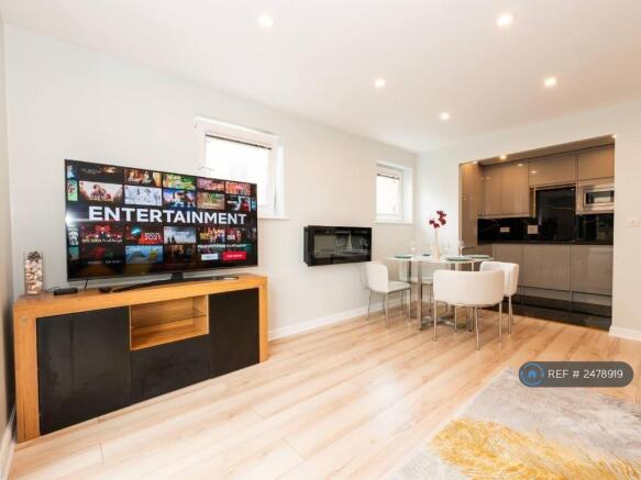 Open Plan Living/ Dining