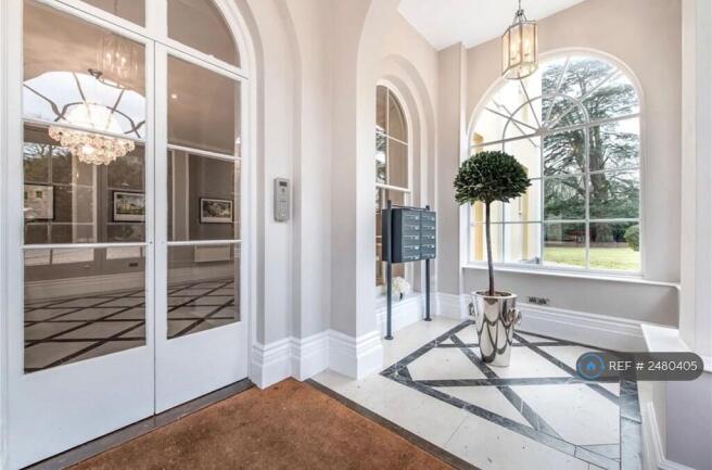Entry Mailroom