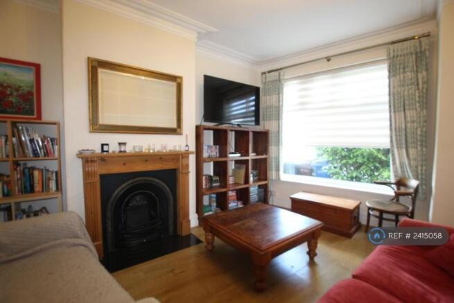 Lounge 1