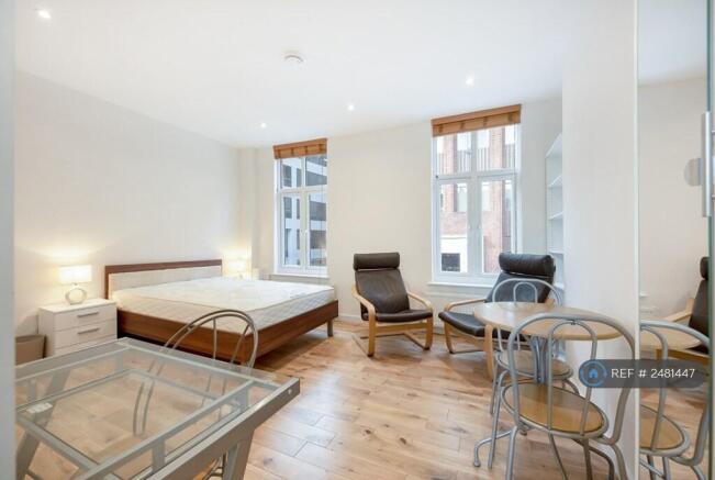 Lounge / Bedroom
