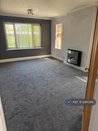 Lounge/ Dining Area