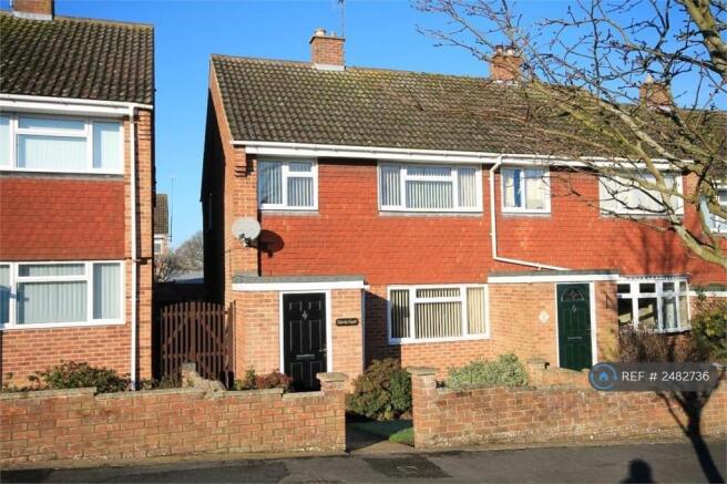 3 Bed Room End Terrace House Available For Rent