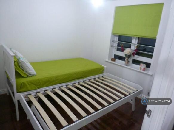 Pullout Bed Room To Rent