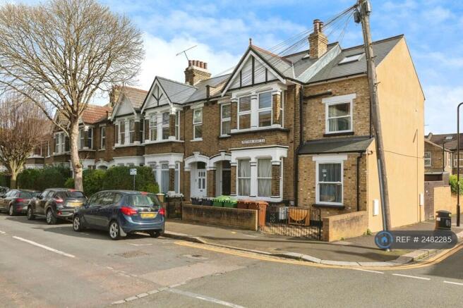 Front Aspect,Quiet Cul De Sac Feel,Street Garden