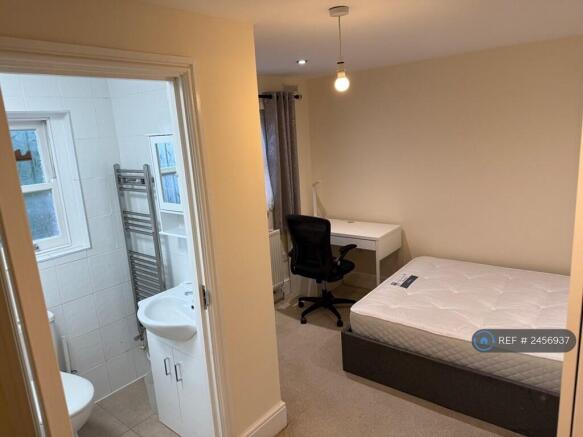 The Ensuite Double Room