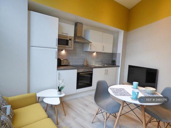 Open Plan Kitchen / Living Room