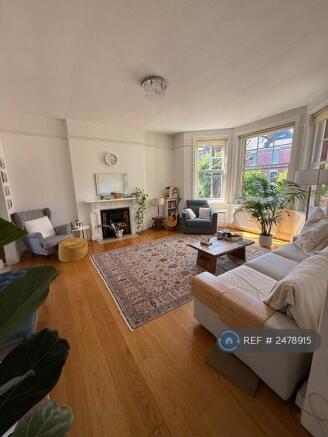 Main Living Room/Reception