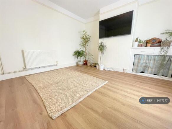 Front Lounge 