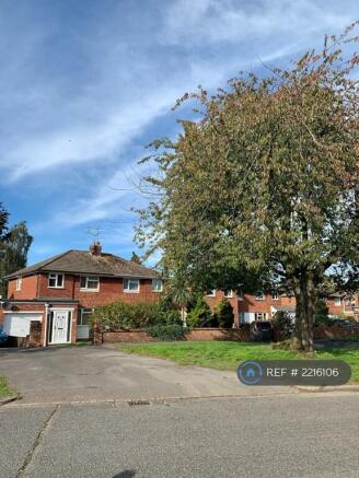 Street View, Ample Off-Road Parking