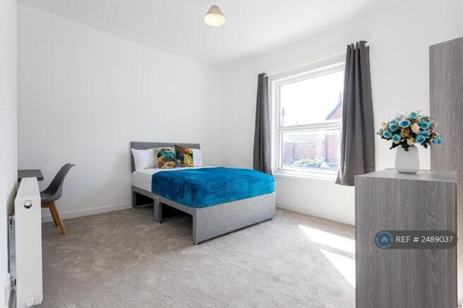 Bedroom 2 (First Floor)