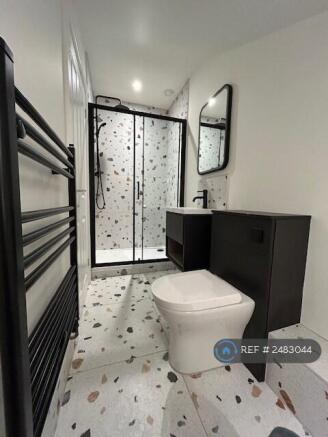Master Ensuite 
