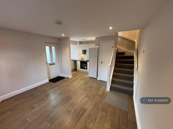 Open Plan Lounge / Kitchen