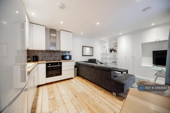 Living Room/Kitchen