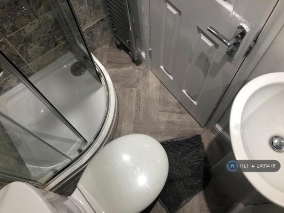 Double Bedroom With Private Ensuite