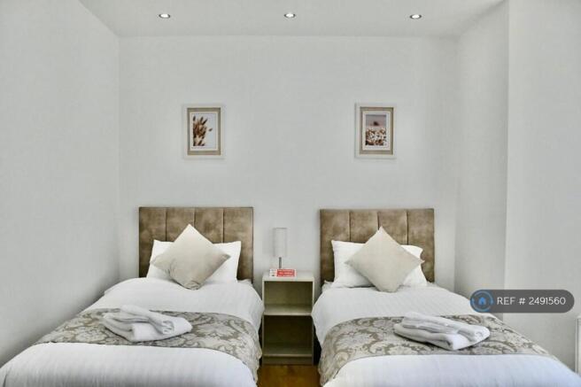 En Suite Room 1