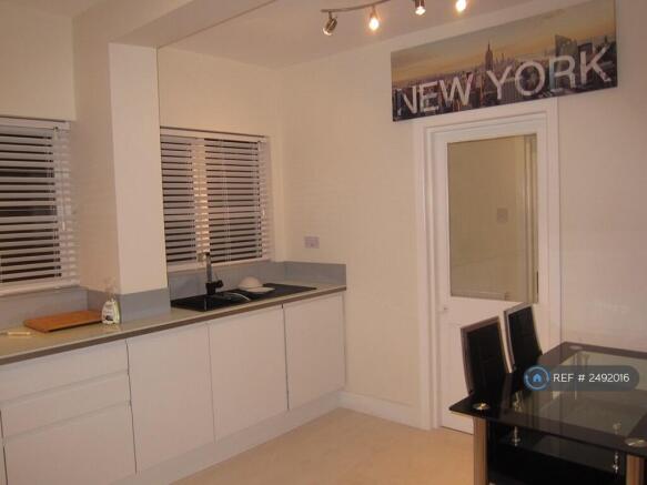 Kitchen - Pic 2