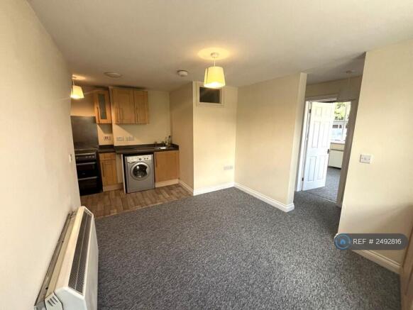 Lounge/Kitchenette