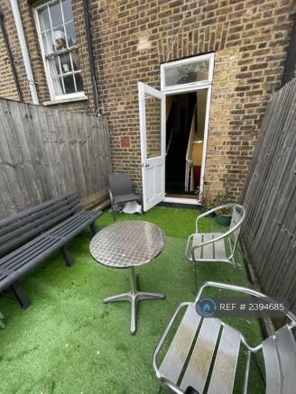 Use Oof Terrace (Shared With Other Residents)