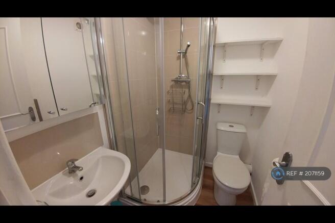 Private Ensuite Bathroom