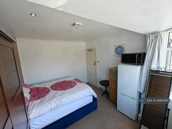 Furnished Double Room