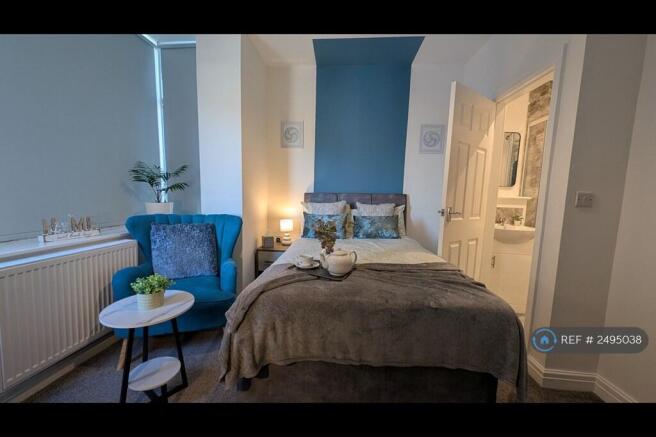 Room 1 Ensuite