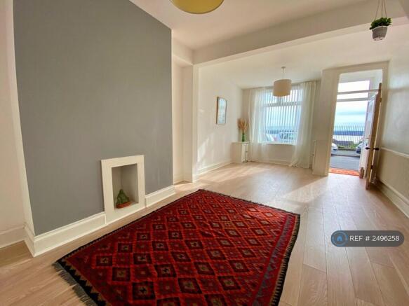Living/ Dining Room 