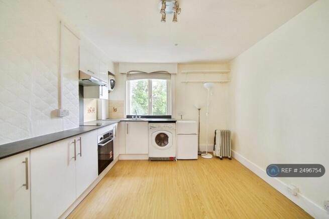 Studio Flat