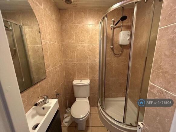 Studio Toilet