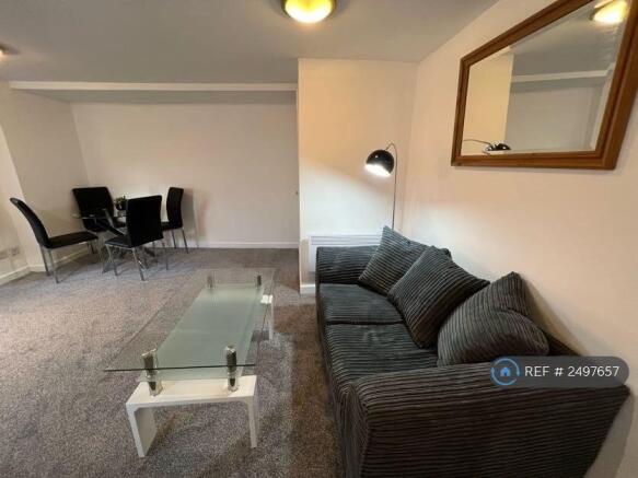 Living Room/Kitchen