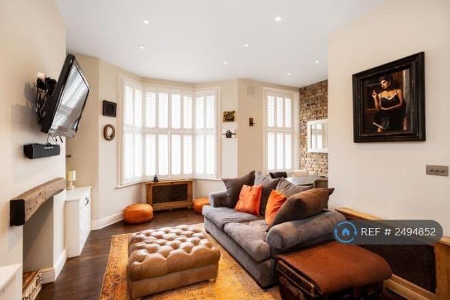 Comfortable Lounge With Large Bay Windows