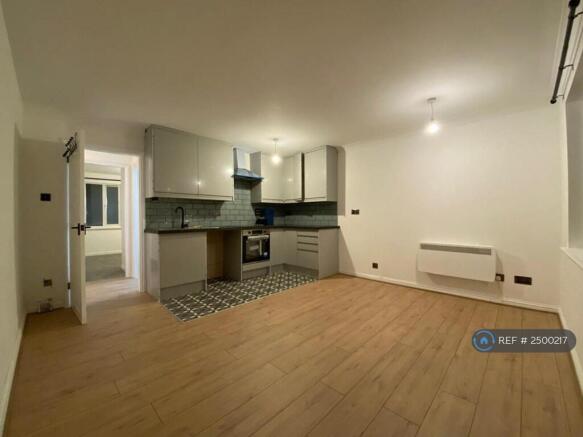 Livingroom/Kitchen