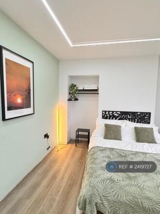 En-Suite Room 1