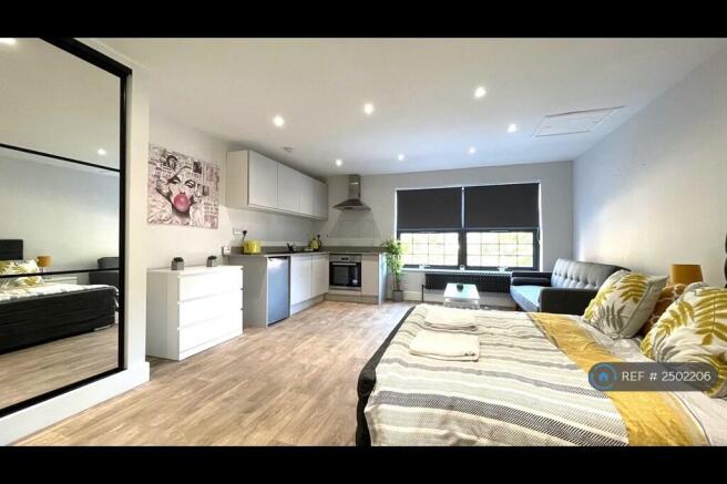 Flat 8