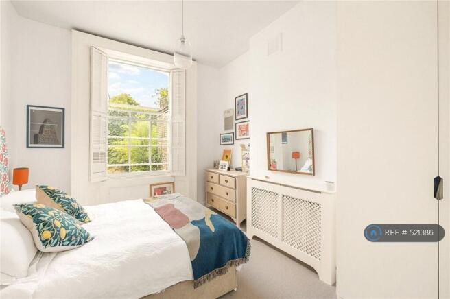 Large Double Bedroom 