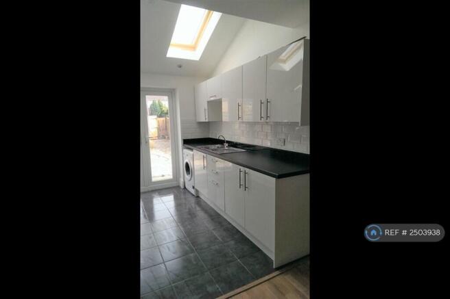 Kitchen Rh Side
