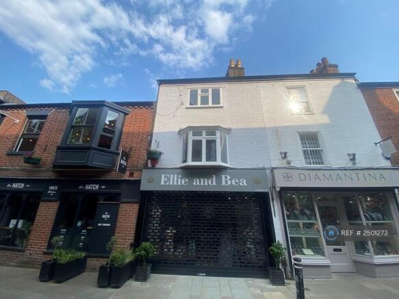 Flat Above Ellie & Bea