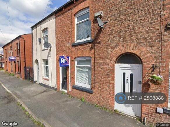2 Bed House ( Great Location )