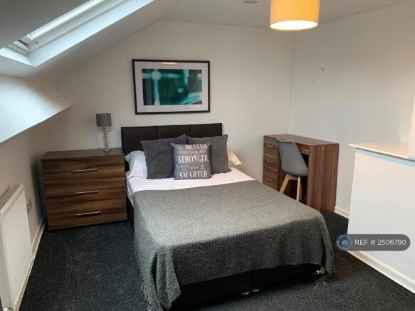 Room 6 Available 