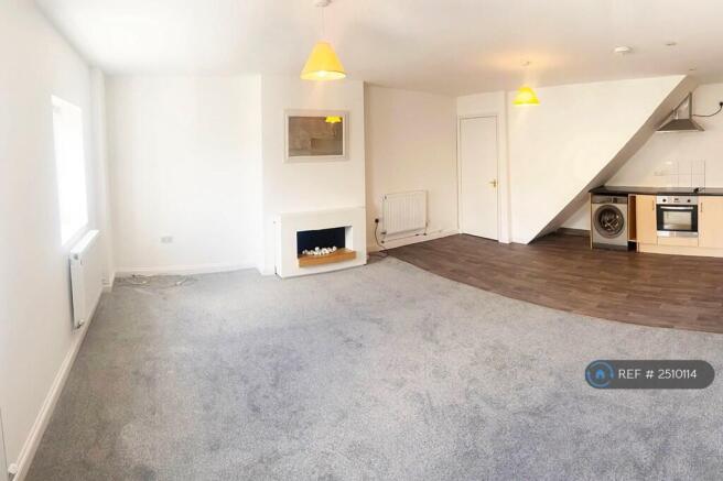 Kitchen/Living Room