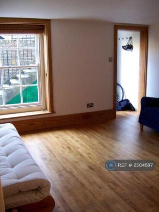 Living/Bedroom